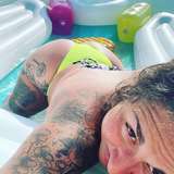 pineappleandiifree from onlyfans